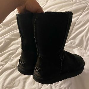 black Uggs